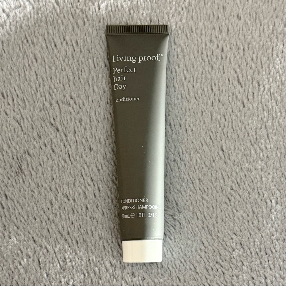5/$25 🎆 NEW Living Proof Perfect Hair Day Conditioner 1.0 oz